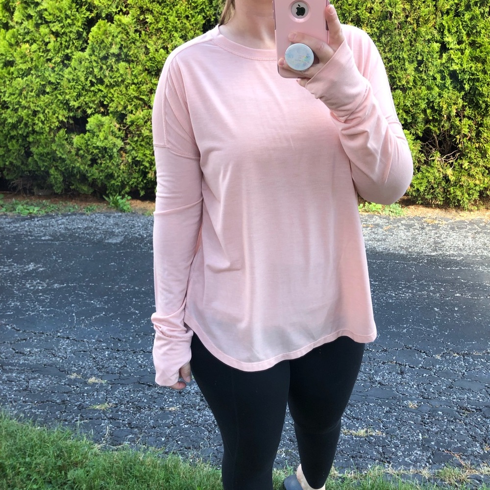 Champion Shirt - Picture 3 of 10
